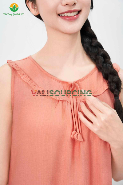 Váy linen màu nữ sát nách nơ chuông từ Việt Nam