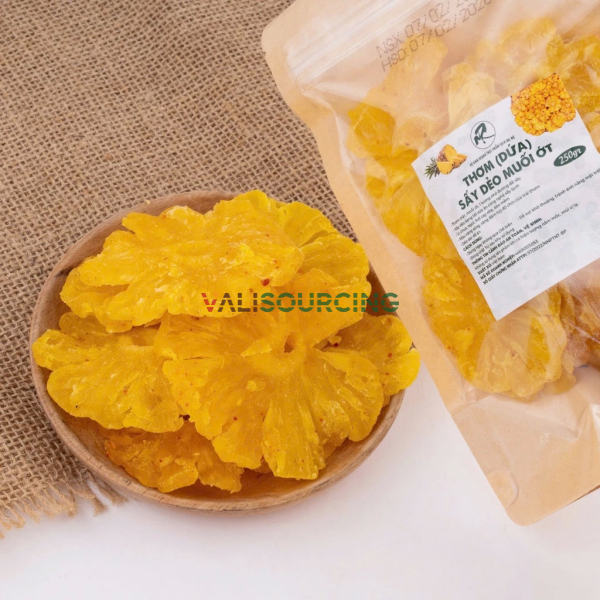 Dried pineapple with low sugar/dried pineapple with salt and chili from Vietnam