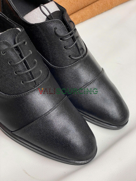 Men\'s Genuine Cowhide Leather Classic Vintage Shoes from Vietnam