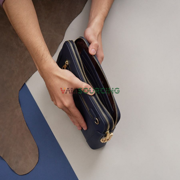 High-end fashionable men\'s leather wallet from Vietnam