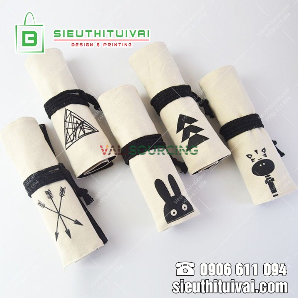 Canvas pen bag