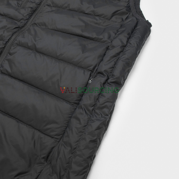 Aristino Golf Men\'s Black Down Vest AJLG02BS2 from Vietnam