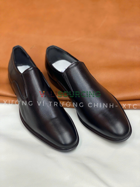 Men\'s Genuine Cowhide Leather Classic Vintage Shoes from Vietnam
