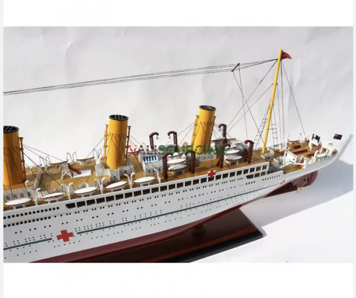 HMHS BRITANNIC SHIP MODEL – HIGH QUALITY HANDMADE PAINTED OCEAN PASSENGER SHIP