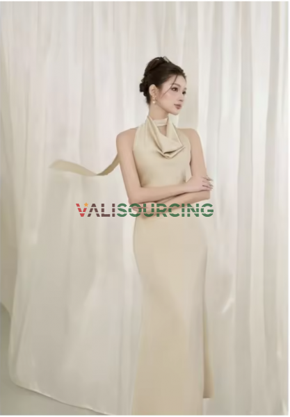 [Hot Trend] Váy Satin DR226 – Biểu tượng của sự sang trọng và tinh tế