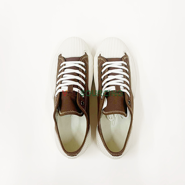 Sample – Shoe model S21099
