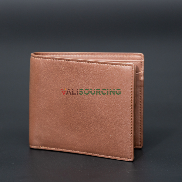 Men\'s leather wallet from Vietnam