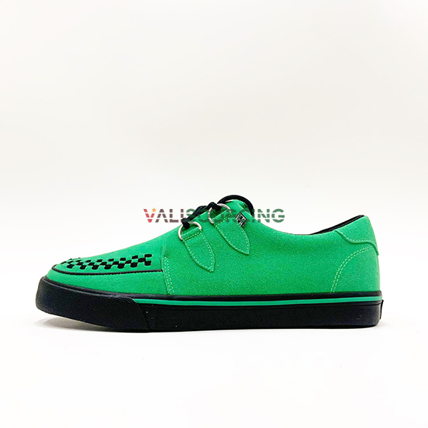 Sample – Sample shoes S21124 skull sticker
