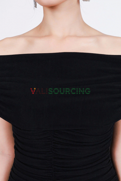 Stretch knitted wool dress with off-shoulder, ruffled waist and bodycon fit - PANTIO