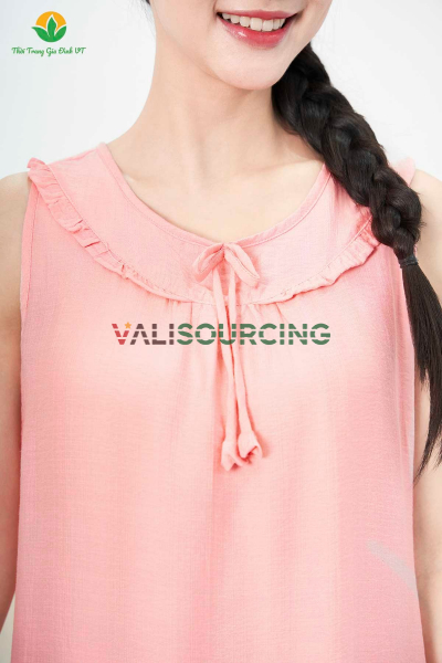 Váy linen màu nữ sát nách nơ chuông từ Việt Nam