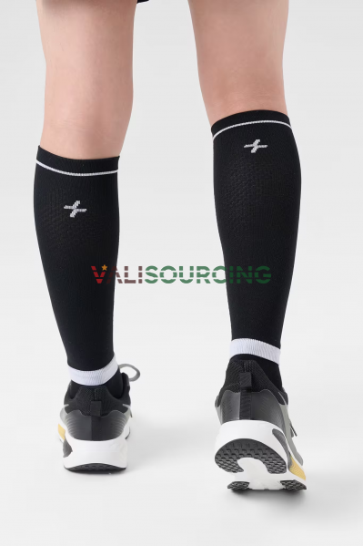 Coolmate Essentials Leg Compression from Vietnam