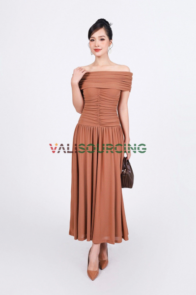 Stretch knitted wool dress with off-shoulder, ruffled waist and bodycon fit - PANTIO