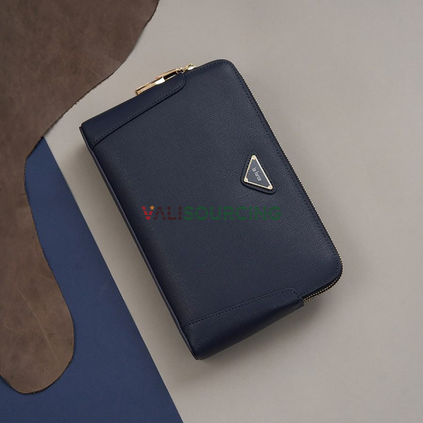 High-end fashionable men\'s leather wallet from Vietnam