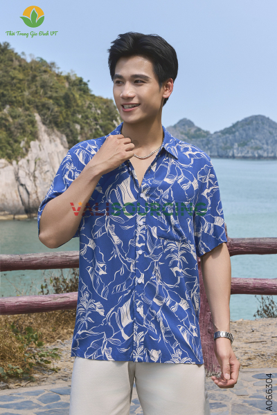 Men\'s short-sleeved linen shirt from Vietnam