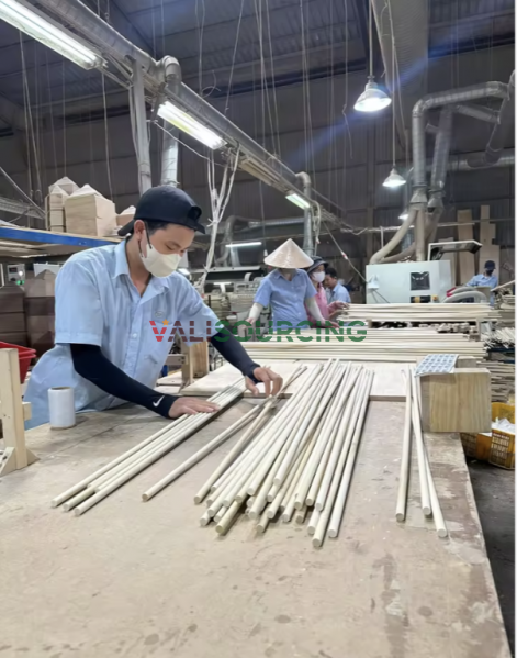 Square Solid Wood Crafts from Vietnam