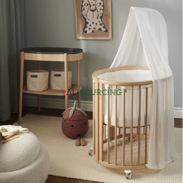 Stokke Sleepi Mini V3 premium crib for babies with swivel wheels and anti-slip lock