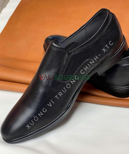 Men\'s Genuine Cowhide Leather Classic Vintage Shoes from Vietnam