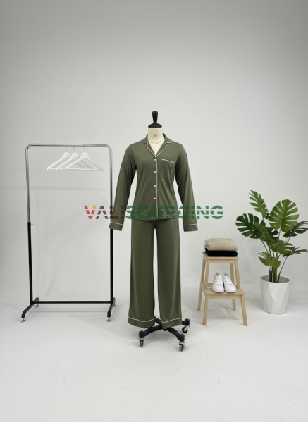 Women\'s Long-Sleeve Pajama Set - Made of High-Quality, Soft and Cool Modal Cotton Fabric from Vietnam