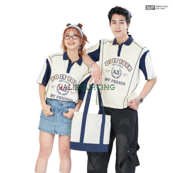 Mẫu Áo Lớp Polo Oversize On Fire Màu Kem Cheese từ Việt Nam