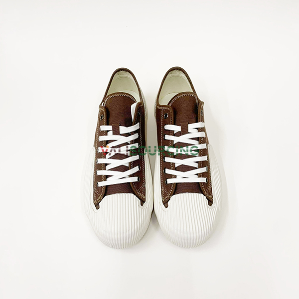 Sample – Shoe model S21099
