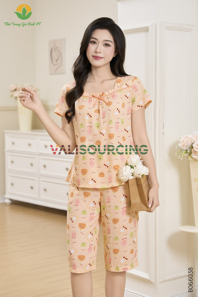 Women\'s linen set: cropped pants and short-sleeved top. from Vietnam